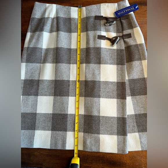 *New* Pendleton Women’s Plaid Short Wool Skirt - Picture 7 of 7